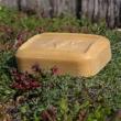 Le savon Sérenity est destiné au peaux sèches et matures. Riche en huile végétale de chanvre bio et argile rose, ce savon solide agit comme un véritable soin nettoyant et nourrissant pour votre visage et votre corps.

Parfumé aux huiles essentielles bio de Lavandin, d'Orange douce et parcemé de brins de lavande séchés.